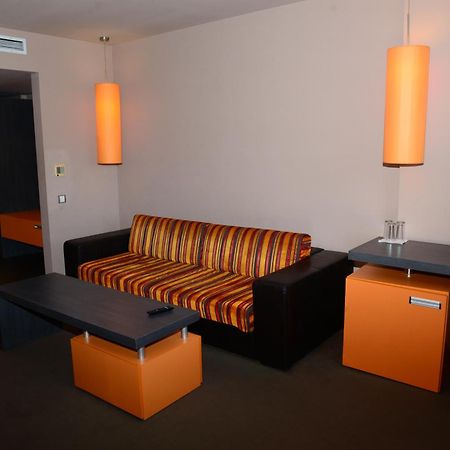 North Beach Hotel Primorsko Exterior photo